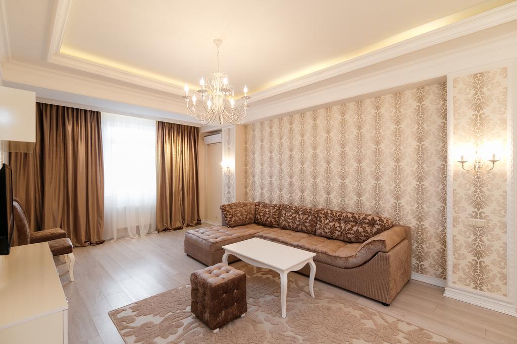 The Base Apartments Кишинев Екстериор снимка