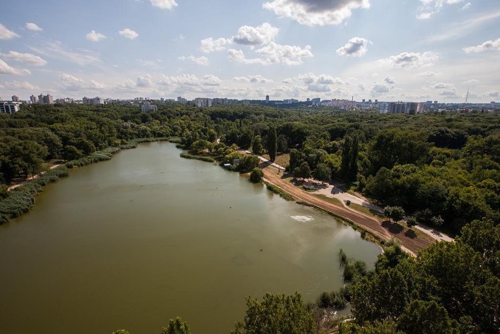 The Base Apartments Кишинев Стая снимка
