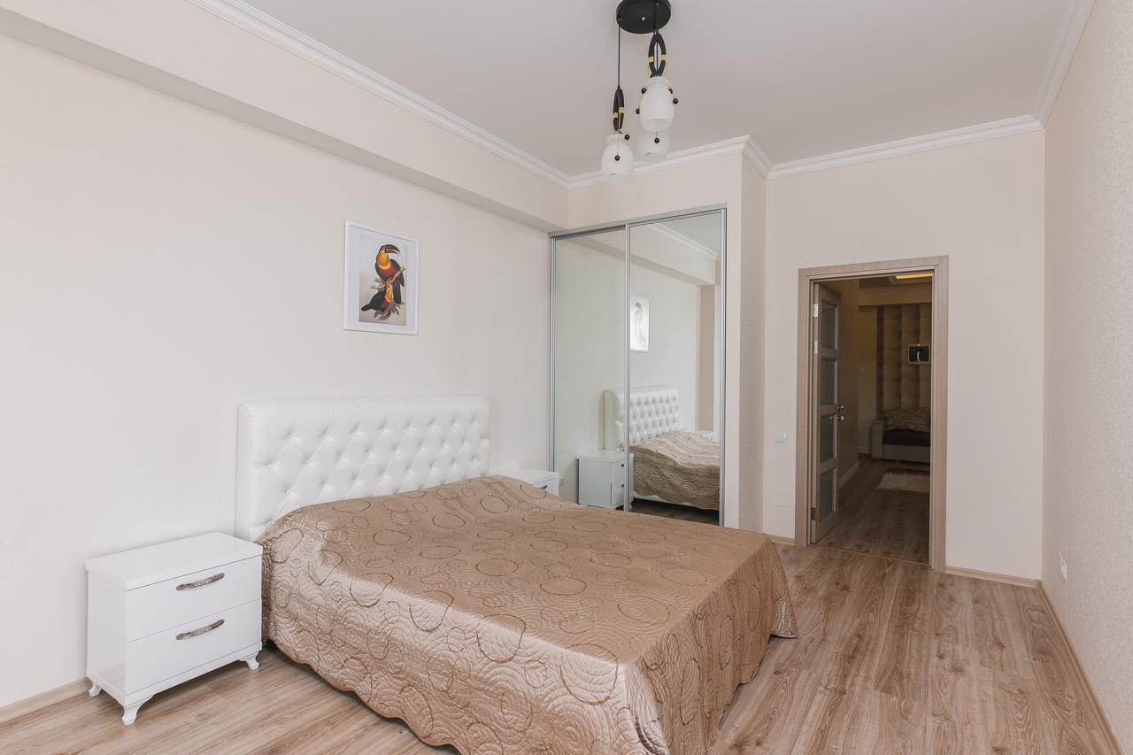 The Base Apartments Кишинев Екстериор снимка