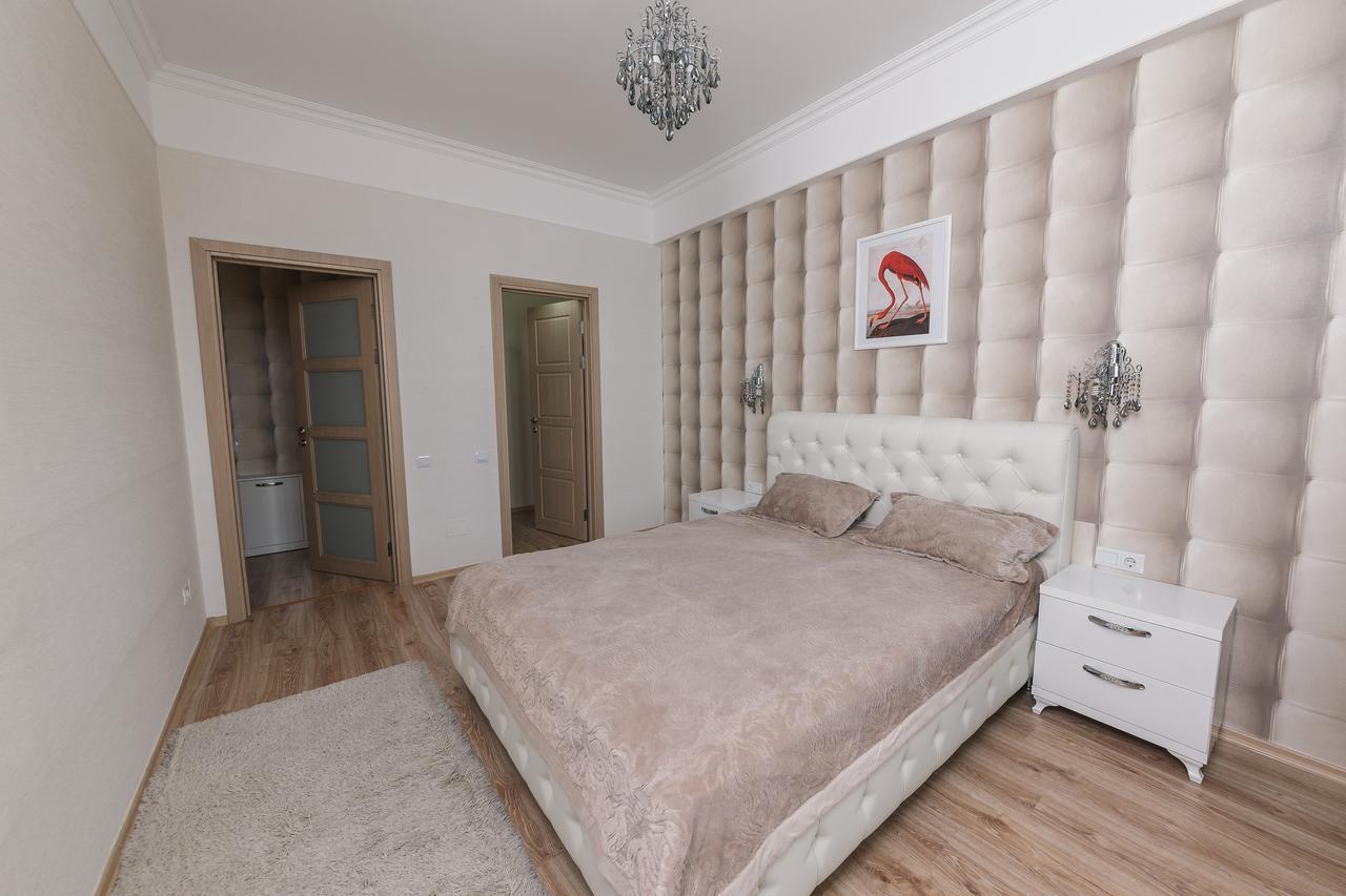 The Base Apartments Кишинев Екстериор снимка