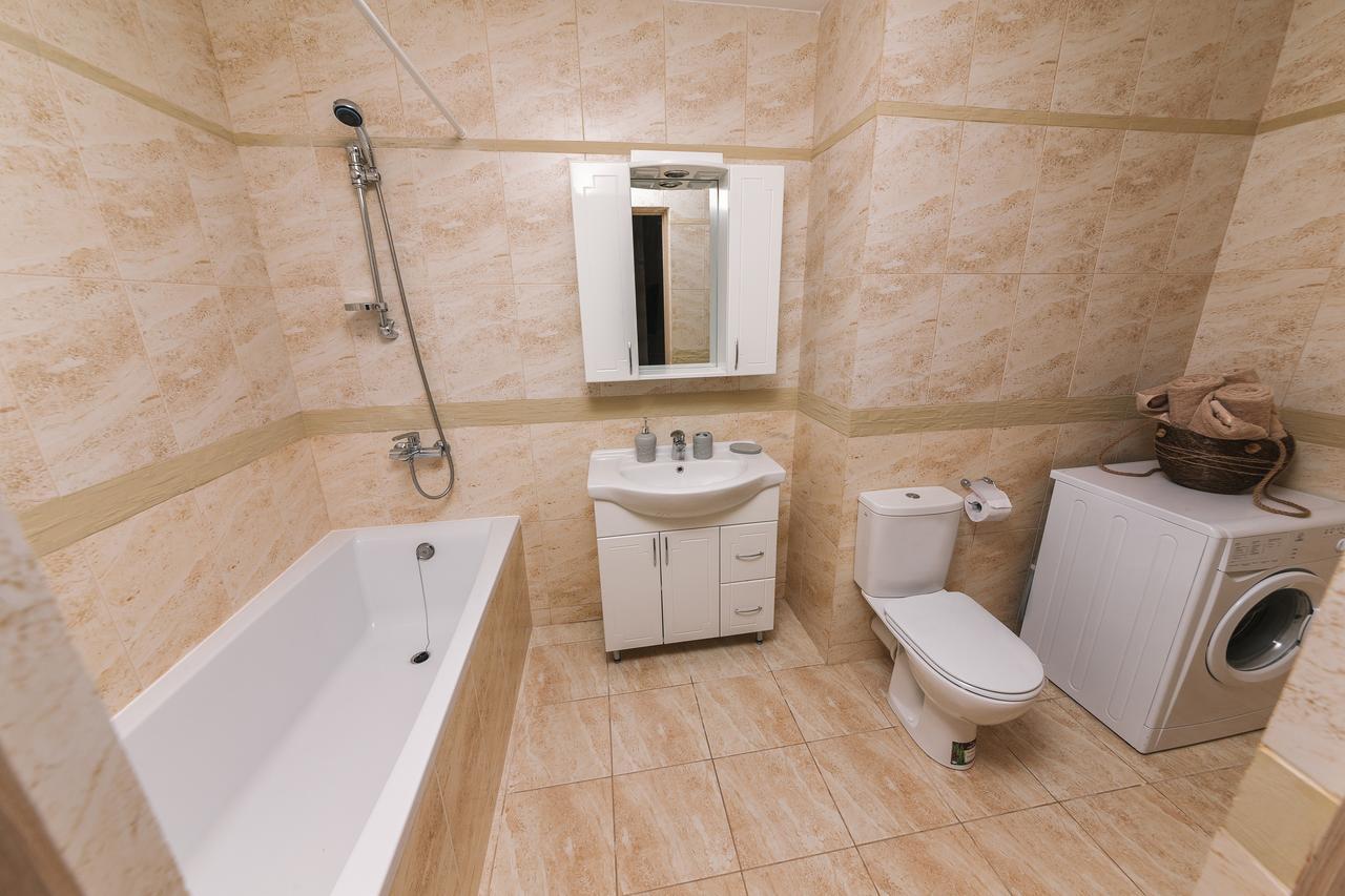 The Base Apartments Кишинев Екстериор снимка